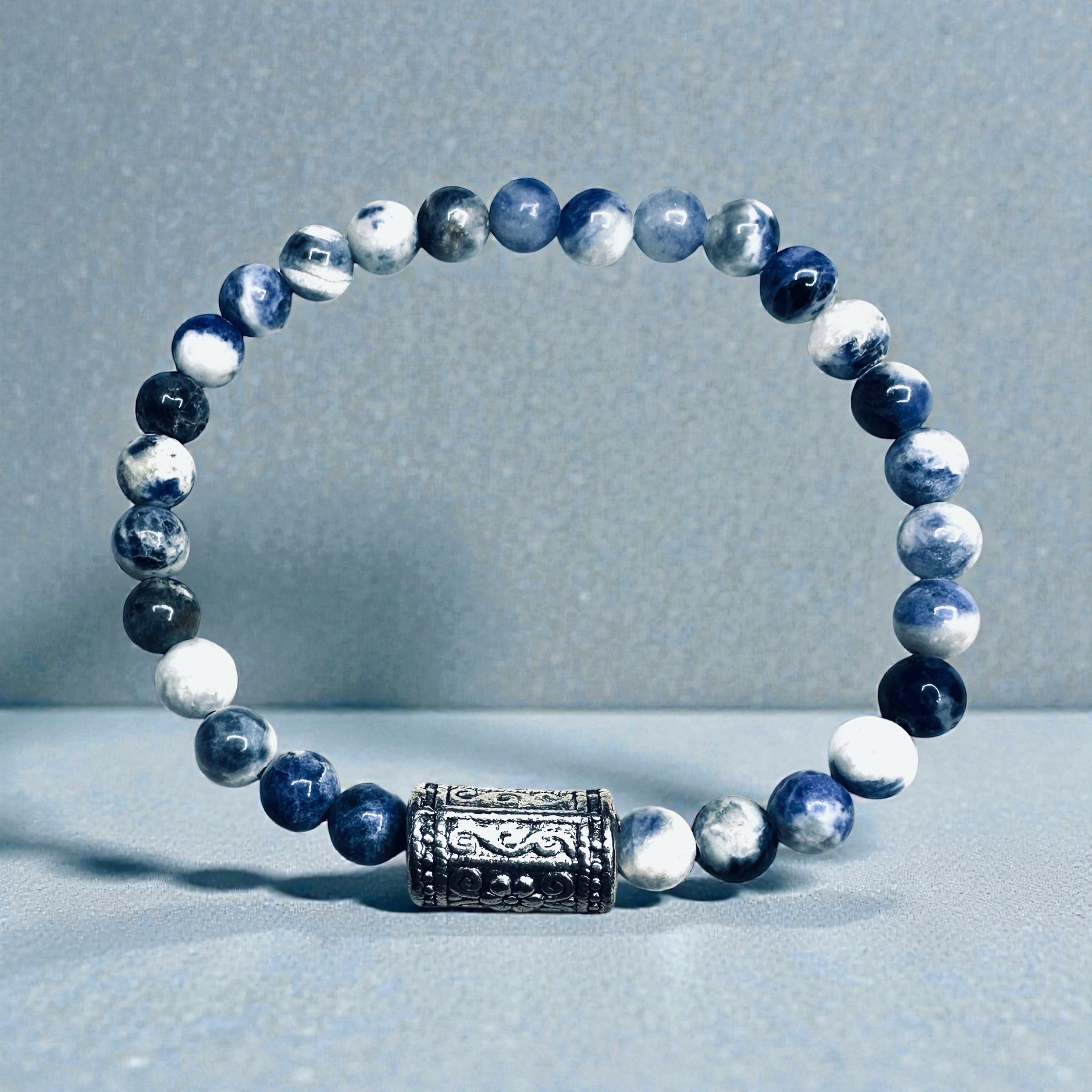 Unisex Blue Agate Gemstone Beads and Antique Silver Bead Strech Bracelet Birthday Gift Valentine’s Day gift idea Father’s Day gift